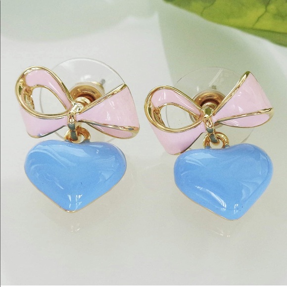 🎀NEW 18K Gold Plated Bow Heart Candy Enamel Stud Earrings Pink & Blue - Picture 2 of 6